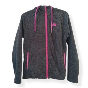 💕 2/20 💕 New Balance Zip-Up Sweater